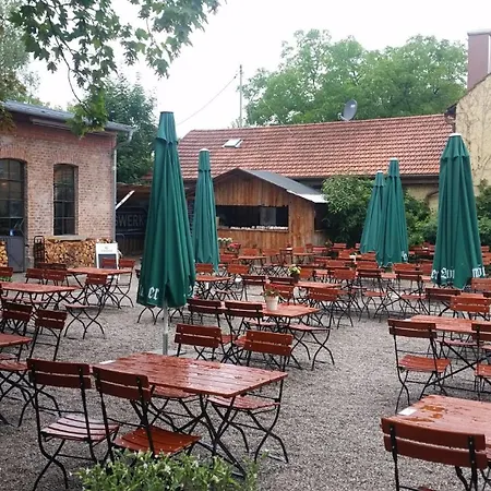 Oktoberfest Center Direct Metro In 20 Min, 2 Bedrm 2 Bathroom By Icm Messe Muenchen, Balcony, Free Parking フェルトキルヘン